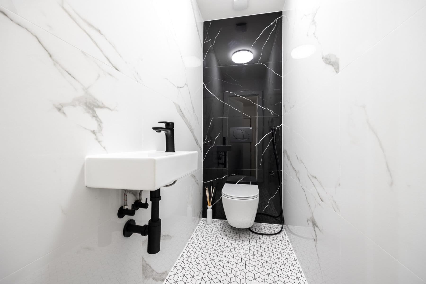 Predaj bytu 3-izbový 69 m², Molákova, Praha, Praha Predaj bytu 3-izbový 69 m², Molákova, Praha, Praha