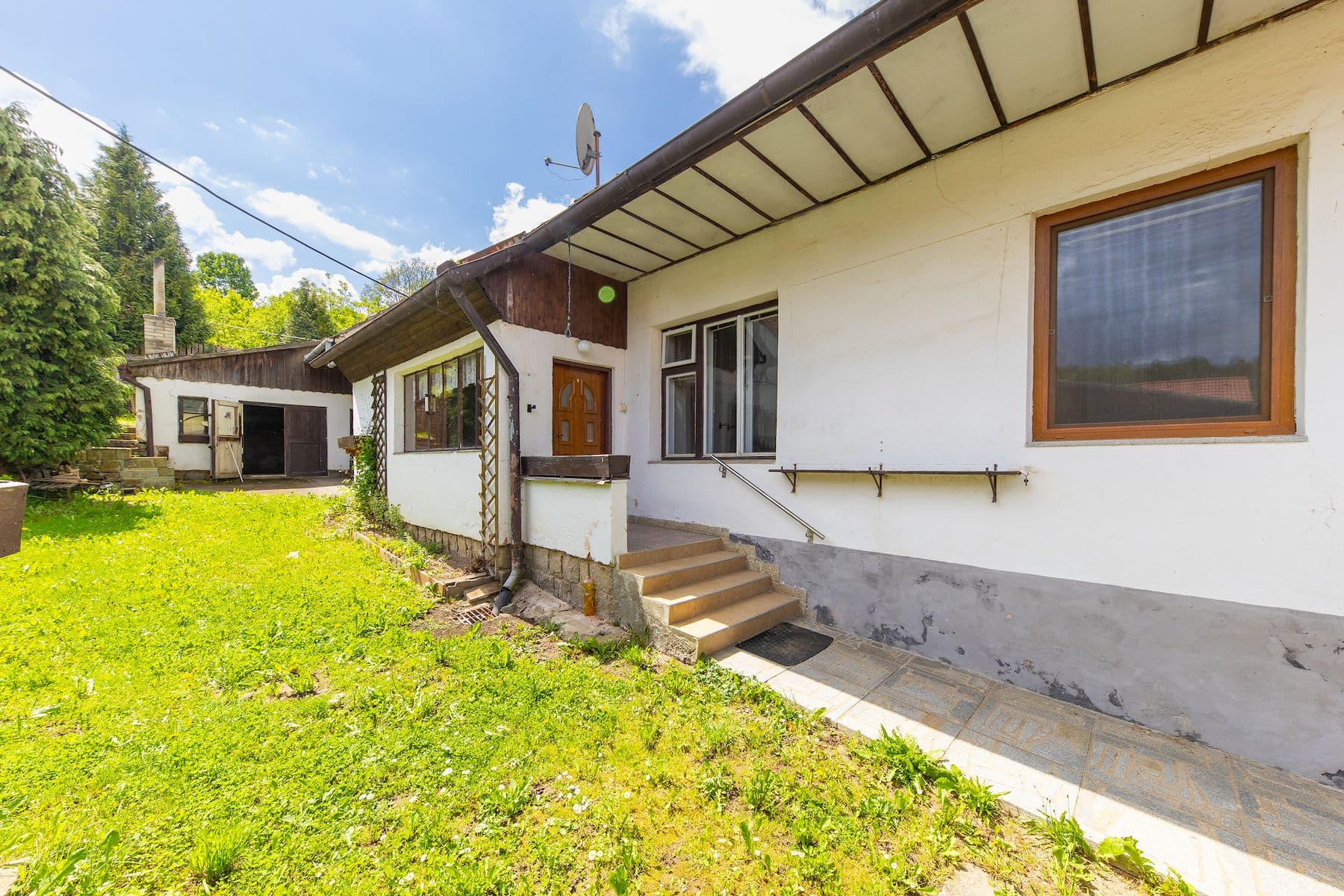 Predaj domu 130 m², pozemek 1.398 m², Radkovice u Budče, Kraj Vysočina Predaj domu 130 m², pozemek 1.398 m², Radkovice u Budče, Kraj Vysočina