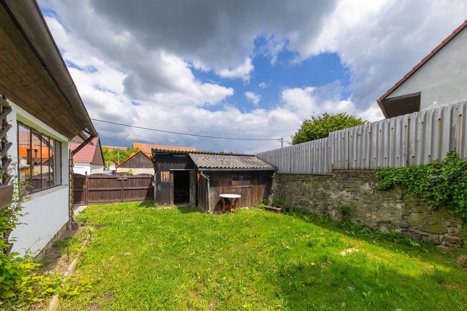 Predaj domu 130 m², pozemek 1.398 m², Radkovice u Budče, Kraj Vysočina Predaj domu 130 m², pozemek 1.398 m², Radkovice u Budče, Kraj Vysočina