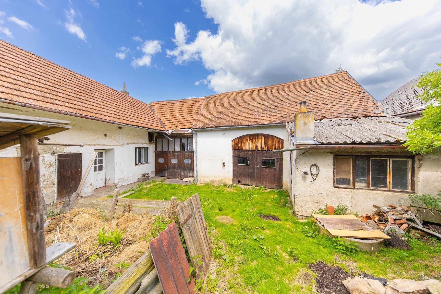 Predaj domu 130 m², pozemek 1.398 m², Radkovice u Budče, Kraj Vysočina Predaj domu 130 m², pozemek 1.398 m², Radkovice u Budče, Kraj Vysočina