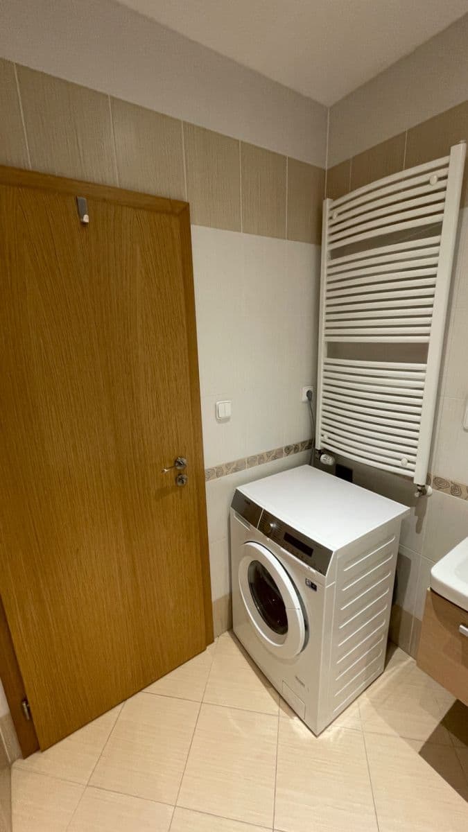 Predaj bytu 2-izbový 48 m², Pavla Beneše, Praha, Praha Predaj bytu 2-izbový 48 m², Pavla Beneše, Praha, Praha