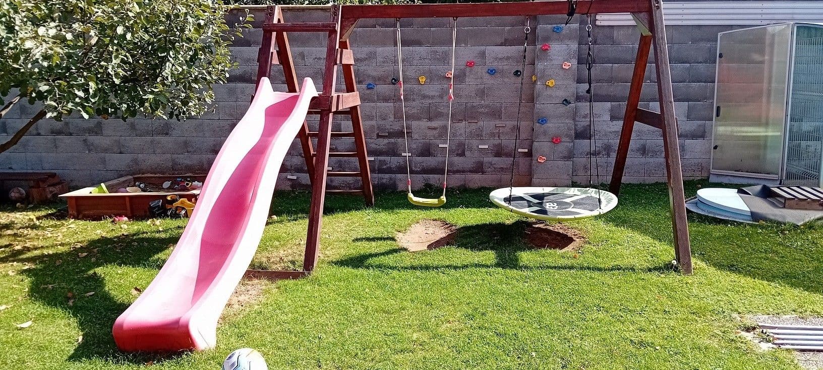 Predaj bytu 4-izbový 103 m², Dvorská, Řitka, Středočeský kraj Predaj bytu 4-izbový 103 m², Dvorská, Řitka, Středočeský kraj