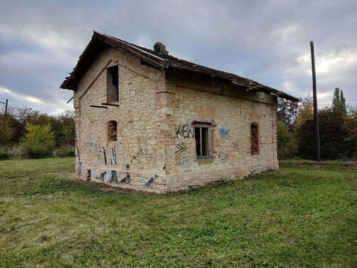 Predaj domu 60 m², pozemek 297 m², U Nádraží, Hostivice, Středočeský kraj Predaj domu 60 m², pozemek 297 m², U Nádraží, Hostivice, Středočeský kraj