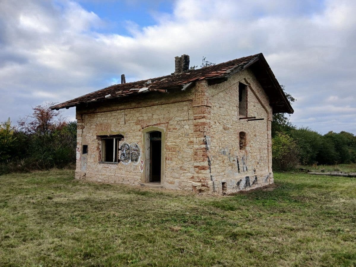 Predaj domu 60 m², pozemek 297 m², U Nádraží, Hostivice, Středočeský kraj Predaj domu 60 m², pozemek 297 m², U Nádraží, Hostivice, Středočeský kraj