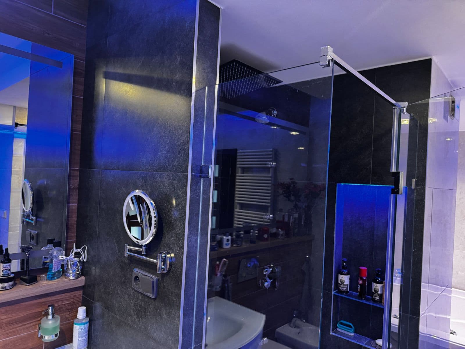 Predaj bytu 3-izbový 104 m², Amurská, Praha, Praha Predaj bytu 3-izbový 104 m², Amurská, Praha, Praha