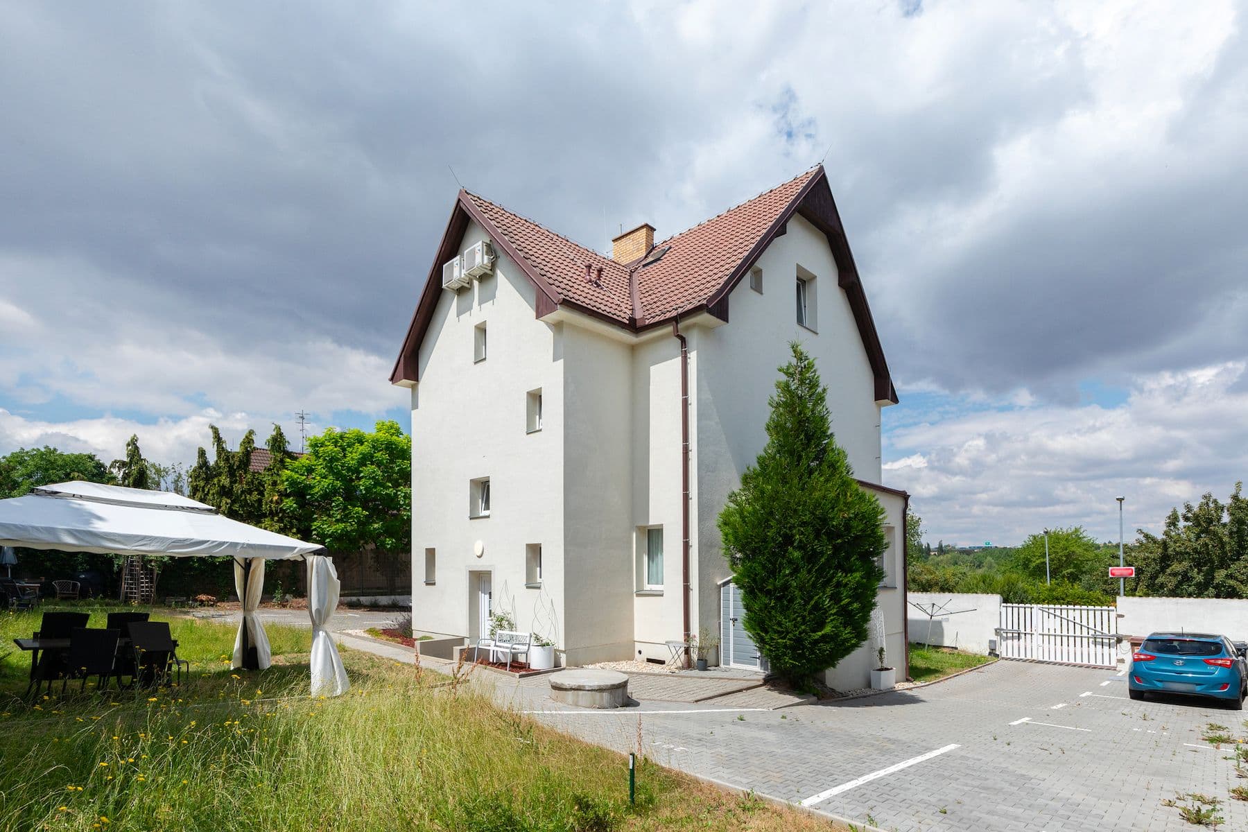 Predaj bytu 14 m², Zbuzanská, Praha, Praha Predaj bytu 14 m², Zbuzanská, Praha, Praha