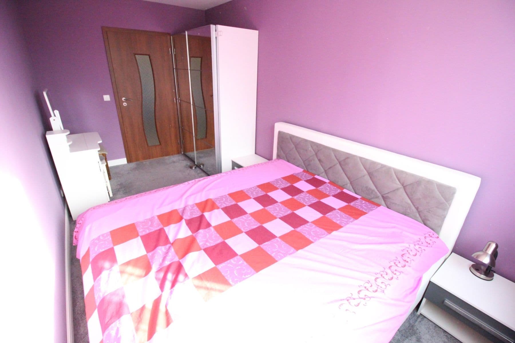 Prenájom bytu 2-izbový 47 m², Tobrucká, Praha, Praha Prenájom bytu 2-izbový 47 m², Tobrucká, Praha, Praha