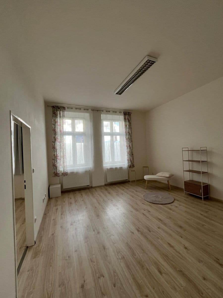 Predaj bytu 2-izbový 67 m², Křížkova, Plzeň, Plzeňský kraj Predaj bytu 2-izbový 67 m², Křížkova, Plzeň, Plzeňský kraj