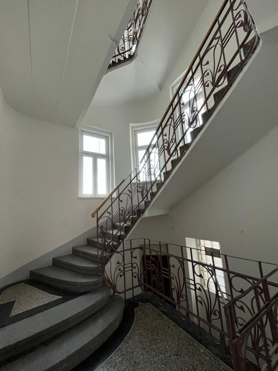 Predaj bytu 2-izbový 67 m², Křížkova, Plzeň, Plzeňský kraj Predaj bytu 2-izbový 67 m², Křížkova, Plzeň, Plzeňský kraj