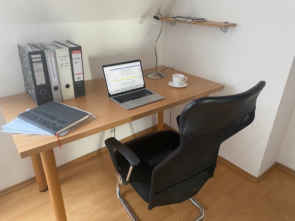 Prenájom bytu 2-izbový 67 m², Hviezdoslavovo námestie, Bratislava - mestská časť Staré Mesto, Bratislavský kraj Prenájom bytu 2-izbový 67 m², Hviezdoslavovo námestie, Bratislava - mestská časť Staré Mesto, Bratislavský kraj