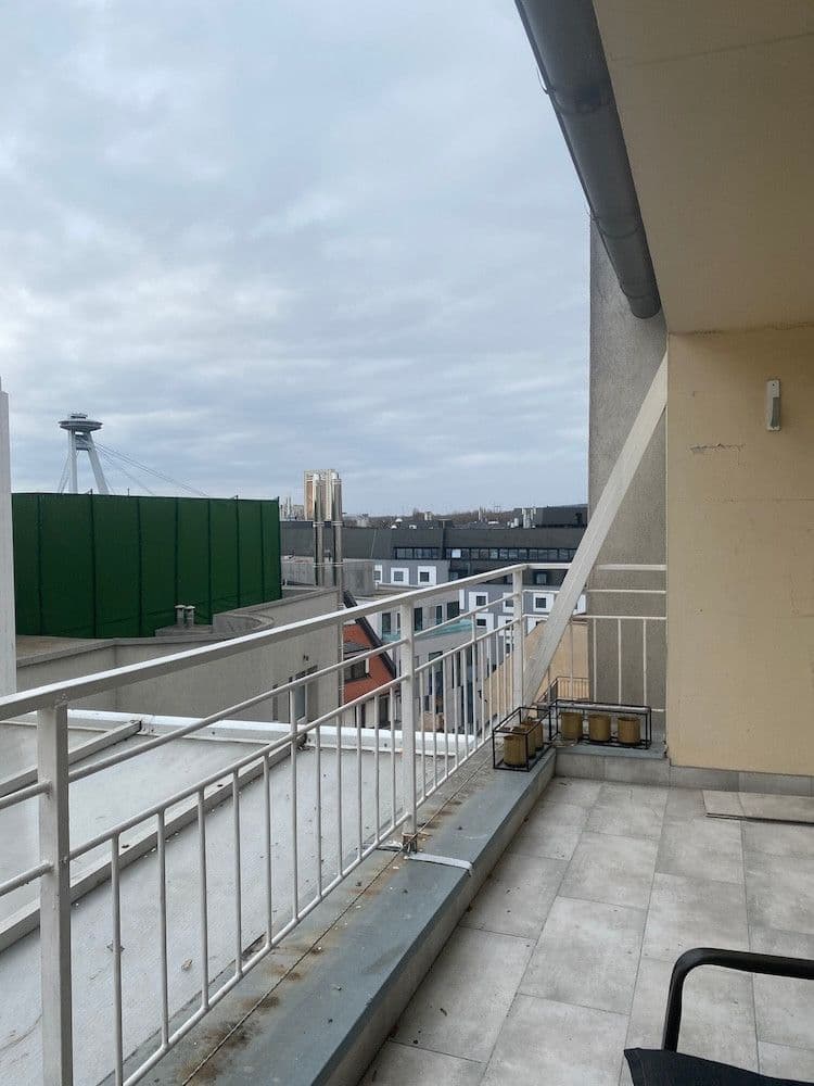 Prenájom bytu 2-izbový 67 m², Hviezdoslavovo námestie, Bratislava - mestská časť Staré Mesto, Bratislavský kraj Prenájom bytu 2-izbový 67 m², Hviezdoslavovo námestie, Bratislava - mestská časť Staré Mesto, Bratislavský kraj