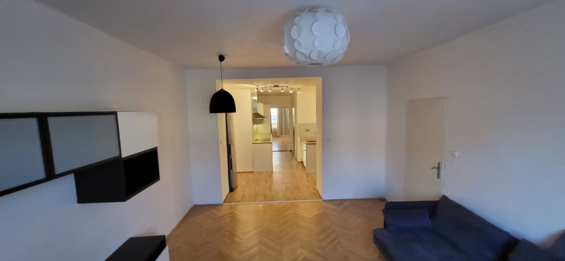 Prenájom bytu 3-izbový 72 m², Hartigova, Praha, Praha Prenájom bytu 3-izbový 72 m², Hartigova, Praha, Praha