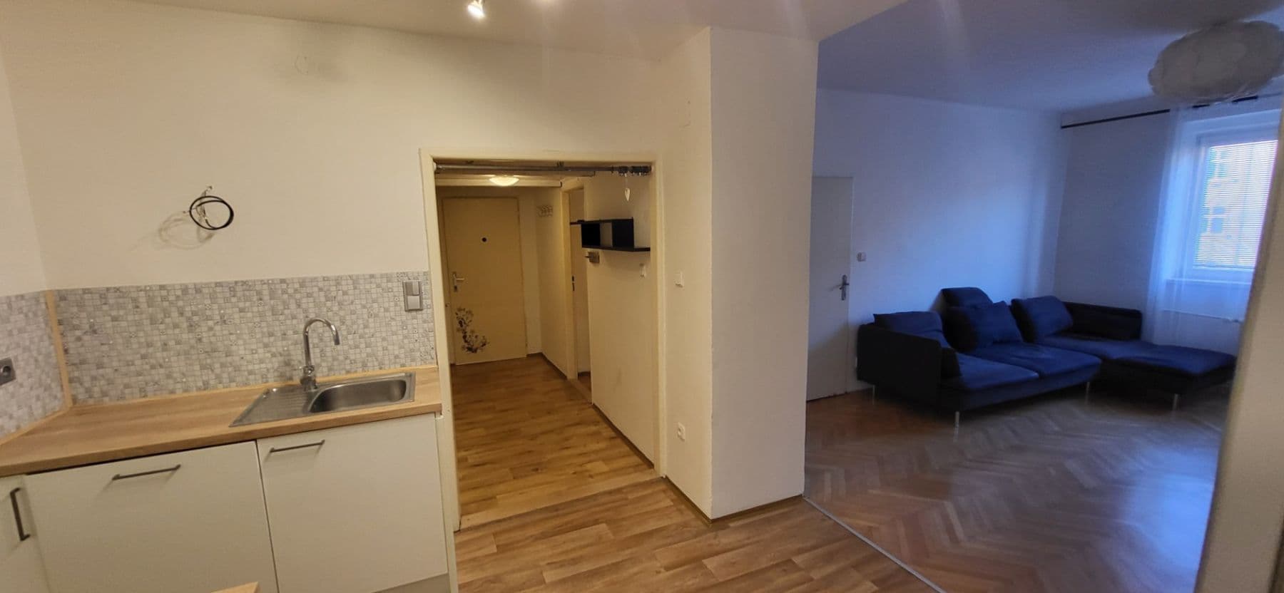 Prenájom bytu 3-izbový 72 m², Hartigova, Praha, Praha Prenájom bytu 3-izbový 72 m², Hartigova, Praha, Praha