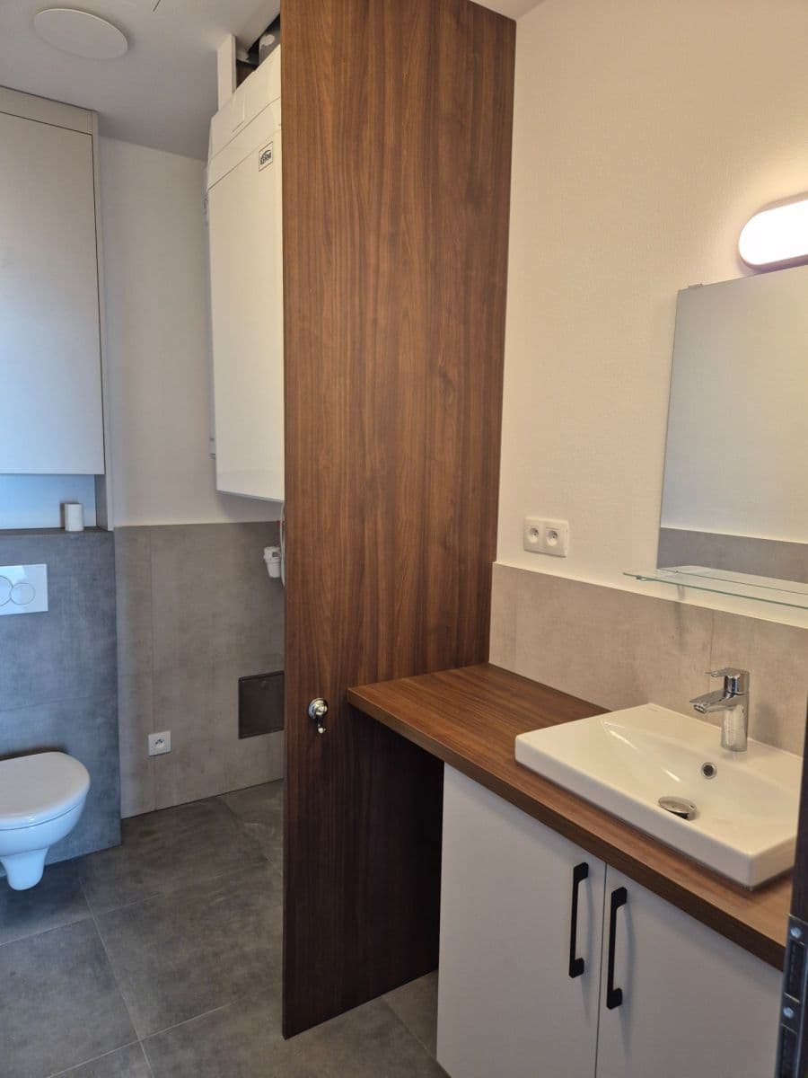 Prenájom domu 83 m², pozemek 218 m², Pastierska, Hamuliakovo, Bratislavský kraj Prenájom domu 83 m², pozemek 218 m², Pastierska, Hamuliakovo, Bratislavský kraj