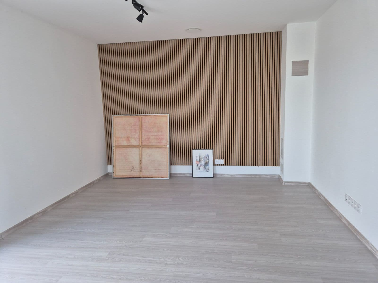 Prenájom domu 83 m², pozemek 218 m², Pastierska, Hamuliakovo, Bratislavský kraj Prenájom domu 83 m², pozemek 218 m², Pastierska, Hamuliakovo, Bratislavský kraj