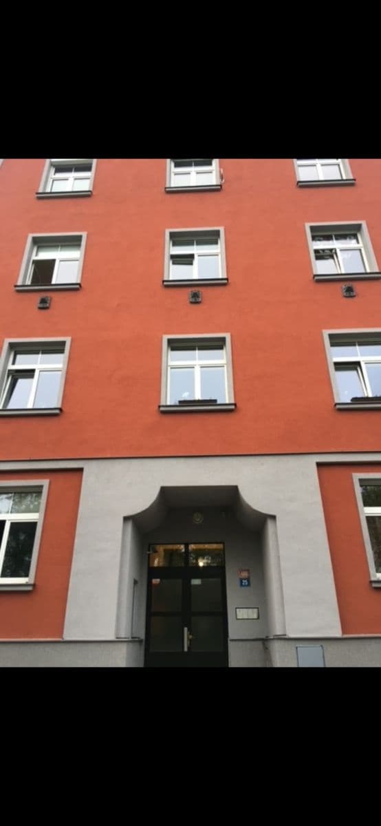 Predaj bytu 2-izbový 70 m², Nákladní, Karlovy Vary, Karlovarský kraj Predaj bytu 2-izbový 70 m², Nákladní, Karlovy Vary, Karlovarský kraj