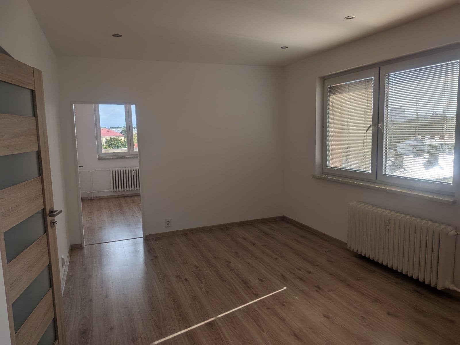 Prenájom bytu 3-izbový 55 m², Výškovická, Ostrava, Moravskoslezský kraj Prenájom bytu 3-izbový 55 m², Výškovická, Ostrava, Moravskoslezský kraj