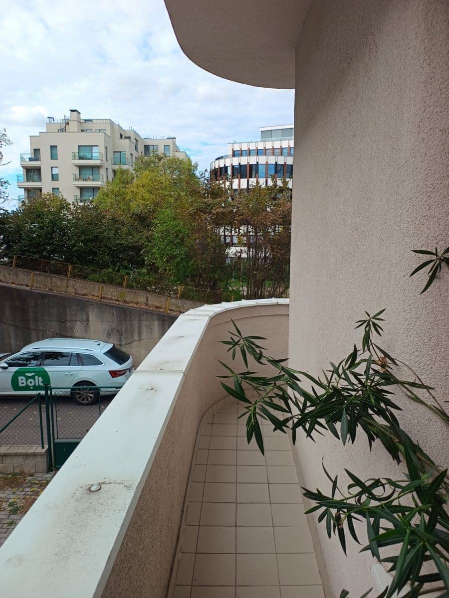 Prenájom bytu 1-izbový 48 m², Dačického, Praha, Praha Prenájom bytu 1-izbový 48 m², Dačického, Praha, Praha