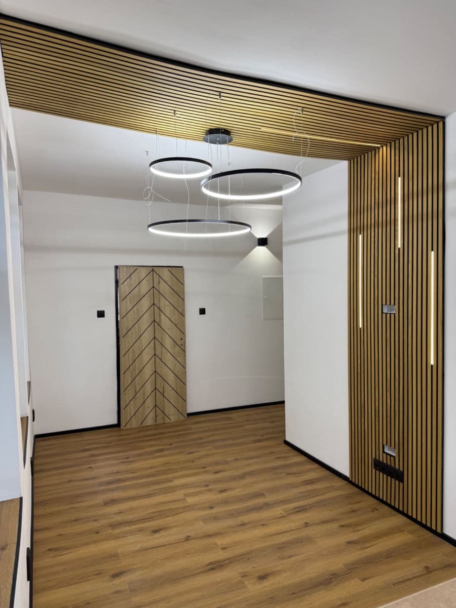 Prenájom bytu 2-izbový 40 m², Podhorská, Jablonec nad Nisou, Liberecký kraj Prenájom bytu 2-izbový 40 m², Podhorská, Jablonec nad Nisou, Liberecký kraj