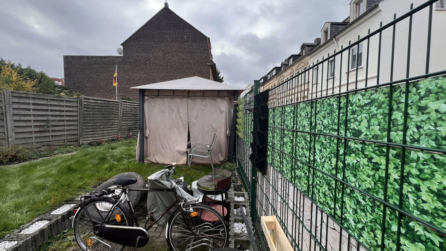 Predaj domu 195 m², pozemek 320 m², Mülheim an der Ruhr, Severné Porýnie - Westfálsko Predaj domu 195 m², pozemek 320 m², Mülheim an der Ruhr, Severné Porýnie - Westfálsko