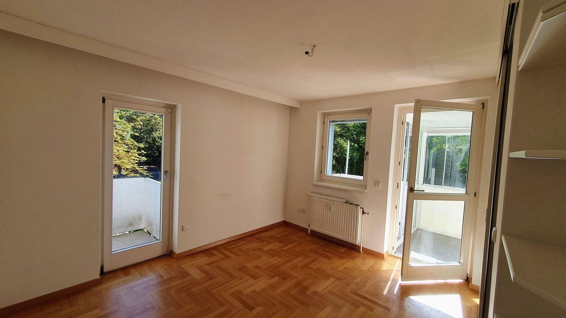 Predaj bytu 3-izbový 107 m², Wien, 23. Bezirk, Liesing, Viedeň Predaj bytu 3-izbový 107 m², Wien, 23. Bezirk, Liesing, Viedeň