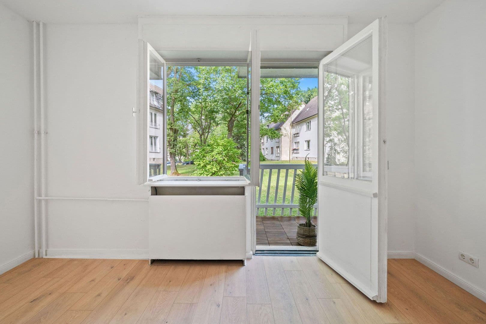 Predaj bytu 1-izbový 34 m², Berlin, Berlín Predaj bytu 1-izbový 34 m², Berlin, Berlín
