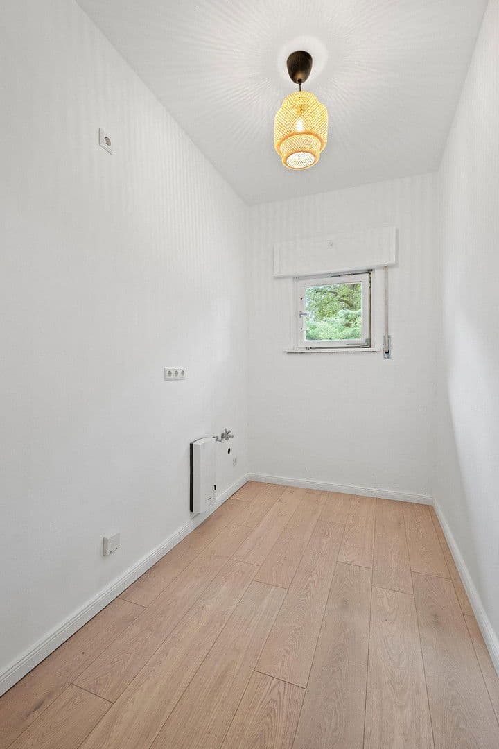 Predaj bytu 1-izbový 34 m², Berlin, Berlín Predaj bytu 1-izbový 34 m², Berlin, Berlín