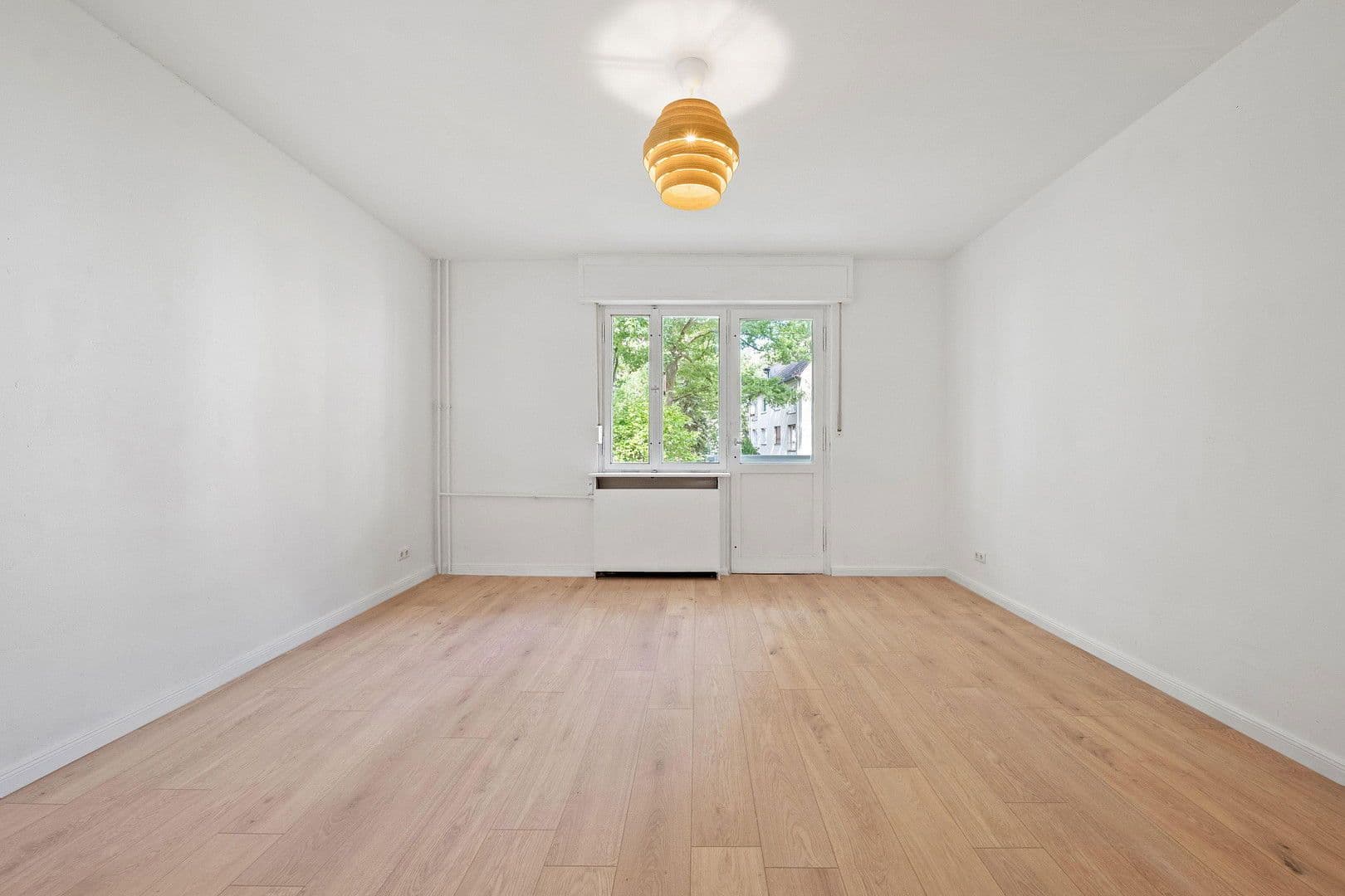 Predaj bytu 1-izbový 34 m², Berlin, Berlín Predaj bytu 1-izbový 34 m², Berlin, Berlín