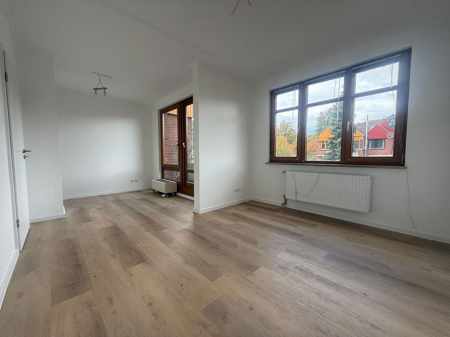 Predaj domu 140 m², pozemek 157 m², Am Steinbecker Feld, Buchholz in der Nordheide, Dolné Sasko Predaj domu 140 m², pozemek 157 m², Am Steinbecker Feld, Buchholz in der Nordheide, Dolné Sasko