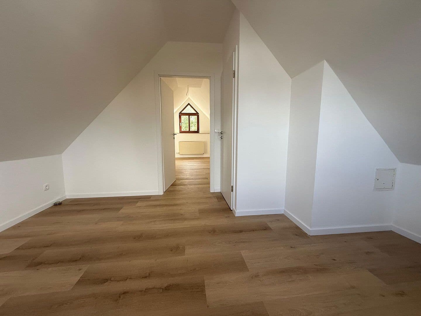 Predaj domu 140 m², pozemek 157 m², Am Steinbecker Feld, Buchholz in der Nordheide, Dolné Sasko Predaj domu 140 m², pozemek 157 m², Am Steinbecker Feld, Buchholz in der Nordheide, Dolné Sasko