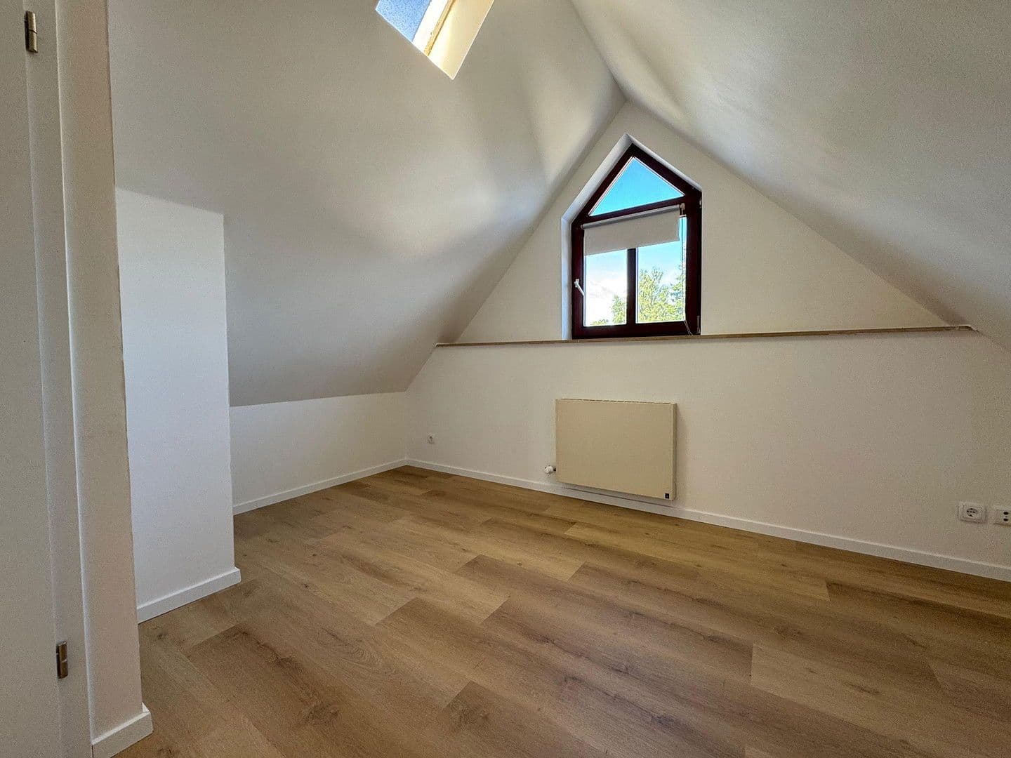 Predaj domu 140 m², pozemek 157 m², Am Steinbecker Feld, Buchholz in der Nordheide, Dolné Sasko Predaj domu 140 m², pozemek 157 m², Am Steinbecker Feld, Buchholz in der Nordheide, Dolné Sasko