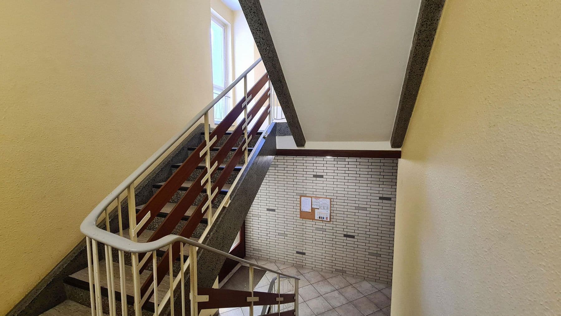 Predaj bytu 3-izbový 100 m², Krasseltweg 54, Hannover, Dolné Sasko Predaj bytu 3-izbový 100 m², Krasseltweg 54, Hannover, Dolné Sasko