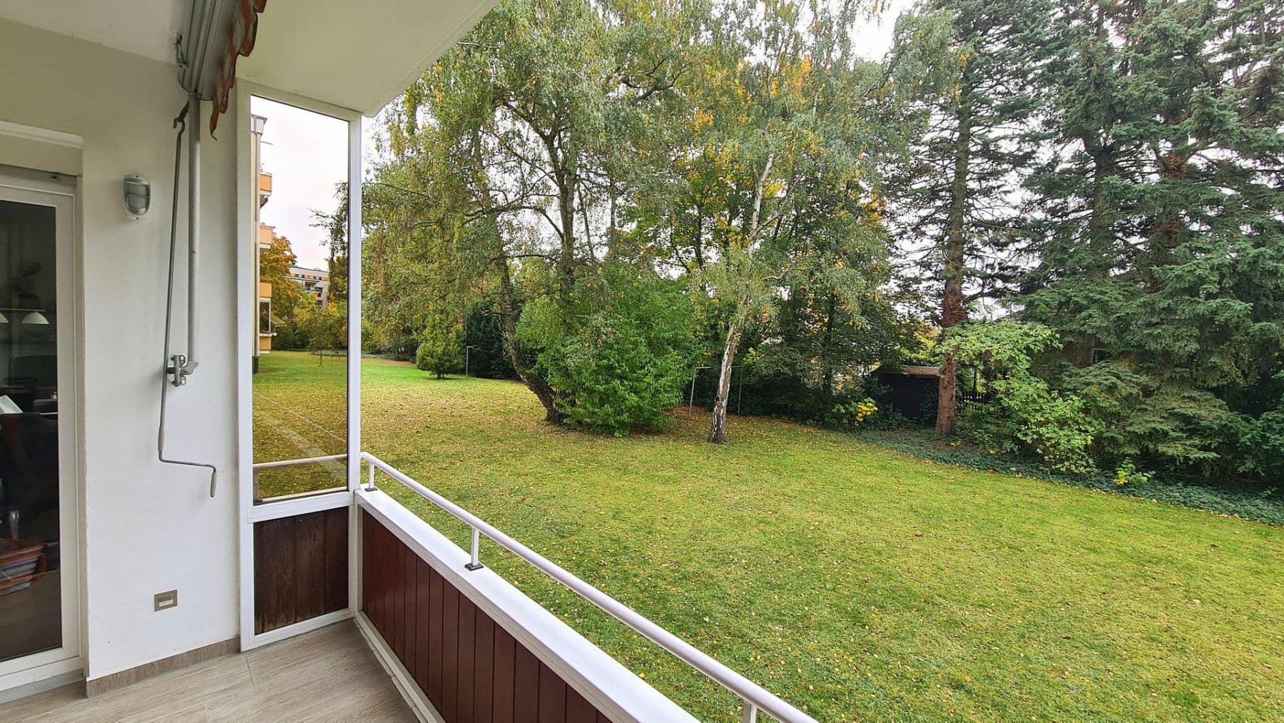 Predaj bytu 3-izbový 100 m², Krasseltweg 54, Hannover, Dolné Sasko Predaj bytu 3-izbový 100 m², Krasseltweg 54, Hannover, Dolné Sasko