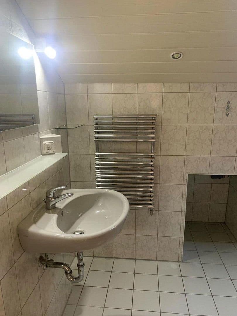 Predaj domu 260 m², pozemek 580 m², Eiselfing, Bavorsko Predaj domu 260 m², pozemek 580 m², Eiselfing, Bavorsko