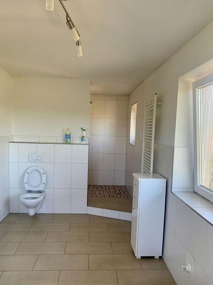 Predaj domu 260 m², pozemek 580 m², Eiselfing, Bavorsko Predaj domu 260 m², pozemek 580 m², Eiselfing, Bavorsko