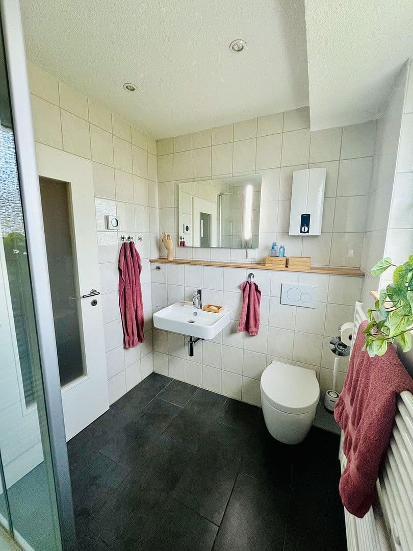 Predaj bytu 3-izbový 72 m², Essen, Severné Porýnie - Westfálsko Predaj bytu 3-izbový 72 m², Essen, Severné Porýnie - Westfálsko