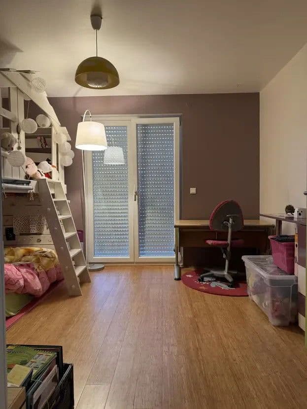 Predaj domu 130 m², pozemek 168 m², Neuss, Severné Porýnie - Westfálsko Predaj domu 130 m², pozemek 168 m², Neuss, Severné Porýnie - Westfálsko