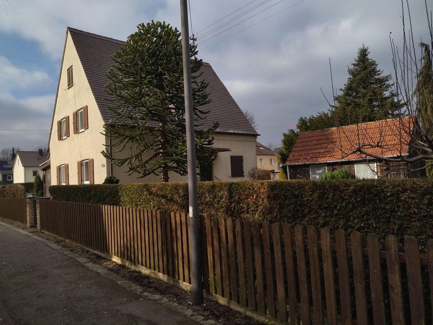 Predaj domu 160 m², pozemek 510 m², Zugspitzstrasse 55a, Augsburg, Bavorsko Predaj domu 160 m², pozemek 510 m², Zugspitzstrasse 55a, Augsburg, Bavorsko