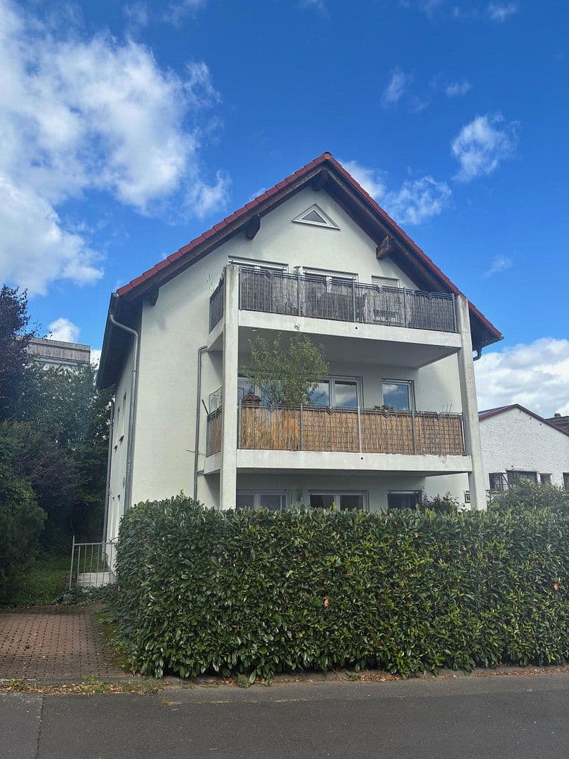 Predaj domu 226 m², pozemek 383 m², Königstein im Taunus, Hesensko Predaj domu 226 m², pozemek 383 m², Königstein im Taunus, Hesensko