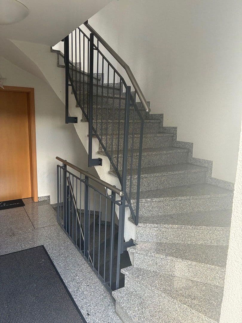 Predaj domu 226 m², pozemek 383 m², Königstein im Taunus, Hesensko Predaj domu 226 m², pozemek 383 m², Königstein im Taunus, Hesensko