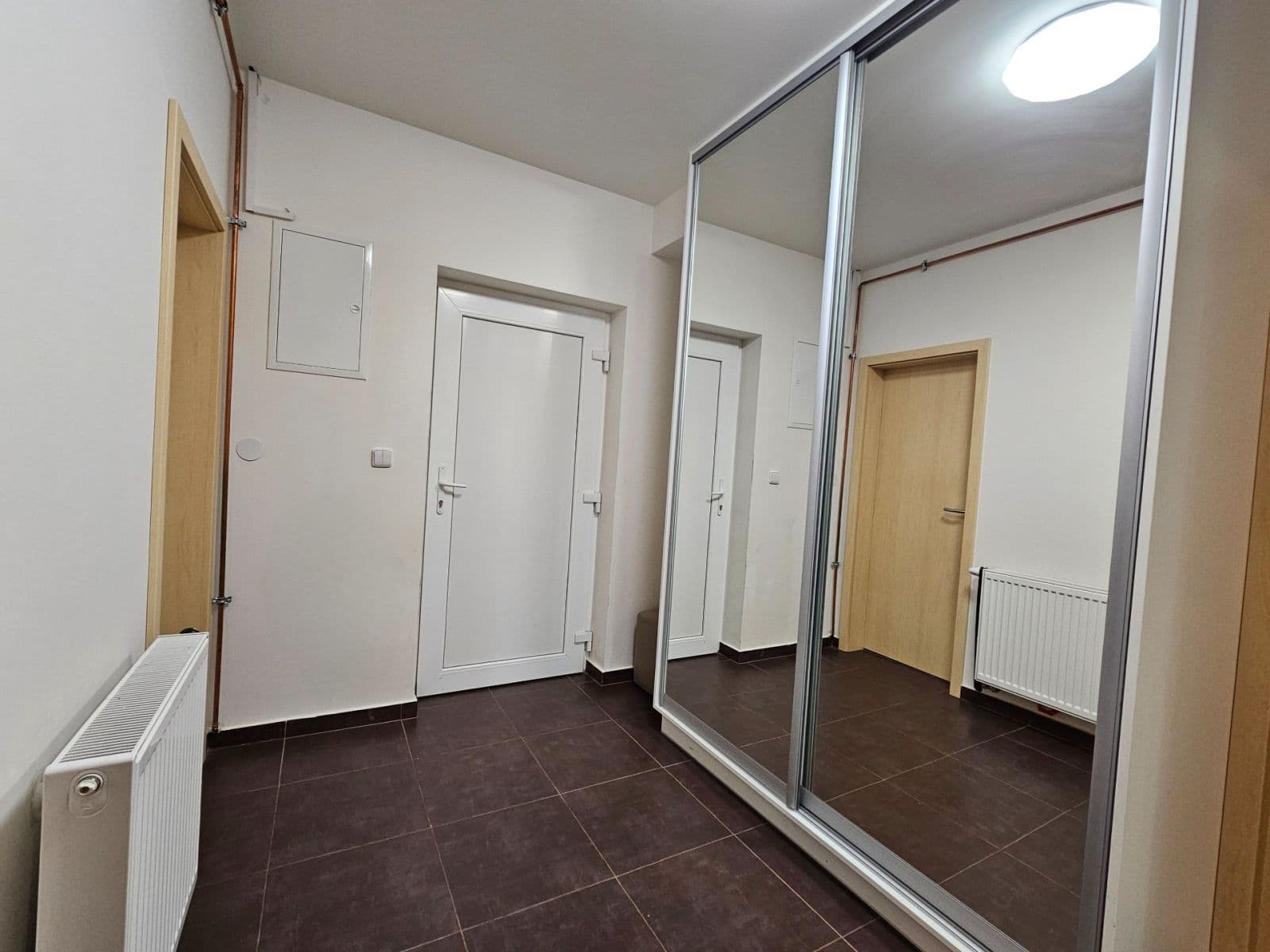 Predaj domu 85 m², pozemek 479 m², Sluštice, Středočeský kraj Predaj domu 85 m², pozemek 479 m², Sluštice, Středočeský kraj