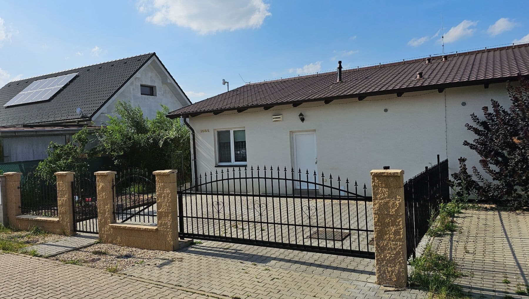 Predaj domu 85 m², pozemek 479 m², Sluštice, Středočeský kraj Predaj domu 85 m², pozemek 479 m², Sluštice, Středočeský kraj