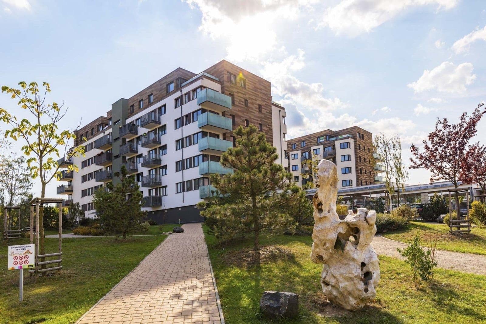 Prenájom bytu 2-izbový 53 m², Hugo Haase, Praha, Praha Prenájom bytu 2-izbový 53 m², Hugo Haase, Praha, Praha