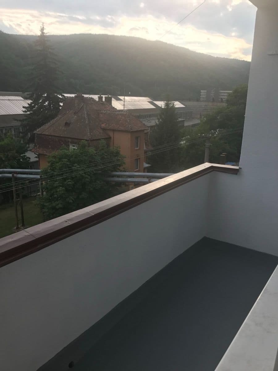 Prenájom bytu 2-izbový 71 m², Osvobození, Adamov, Jihomoravský kraj Prenájom bytu 2-izbový 71 m², Osvobození, Adamov, Jihomoravský kraj