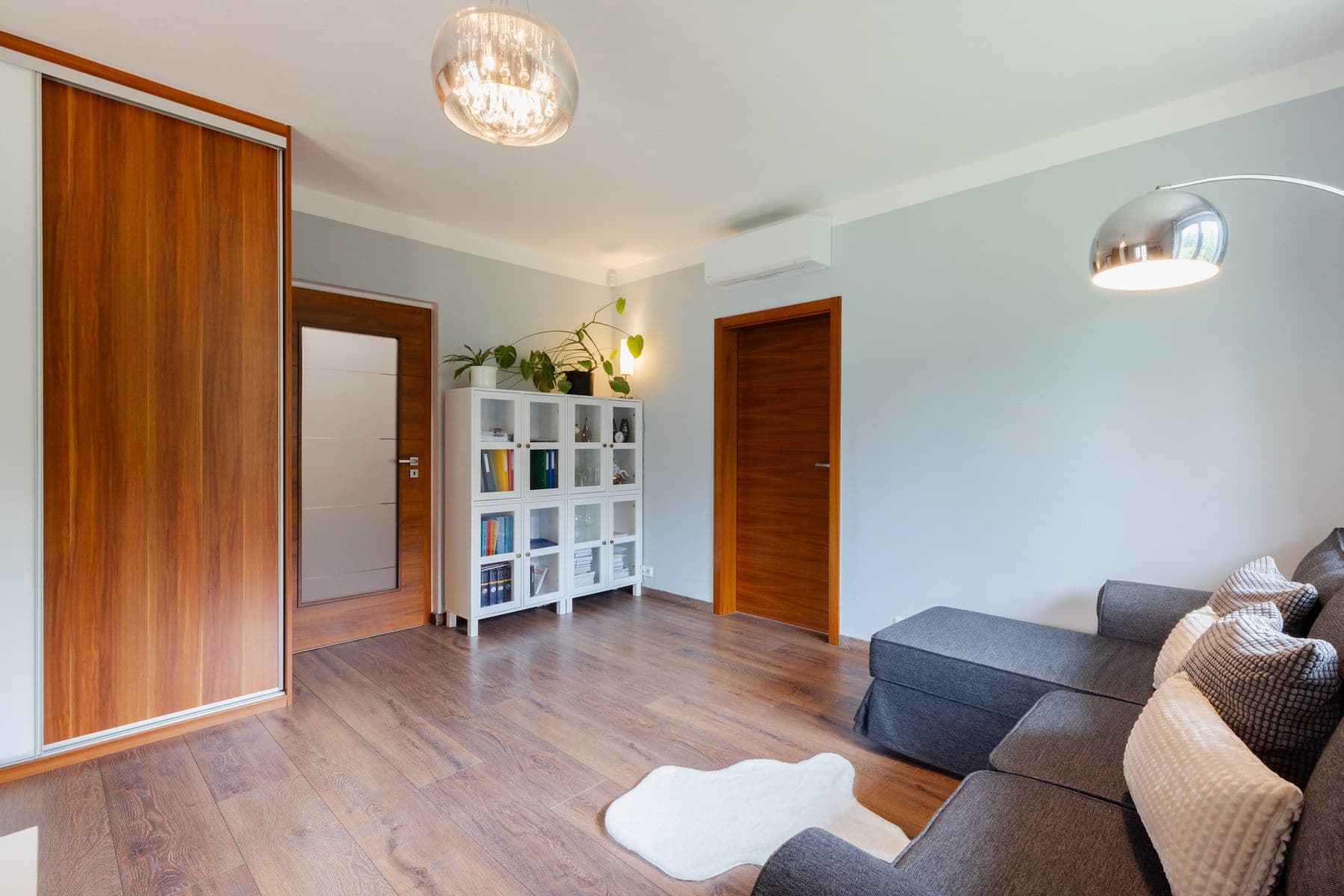 Predaj domu 274 m², pozemek 1.202 m², Karafiátová, Jesenice, Středočeský kraj Predaj domu 274 m², pozemek 1.202 m², Karafiátová, Jesenice, Středočeský kraj