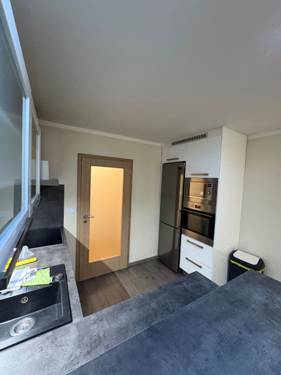 Prenájom bytu 2-izbový 50 m², Na Vlnovce, Ústí nad Labem, Ústecký kraj Prenájom bytu 2-izbový 50 m², Na Vlnovce, Ústí nad Labem, Ústecký kraj