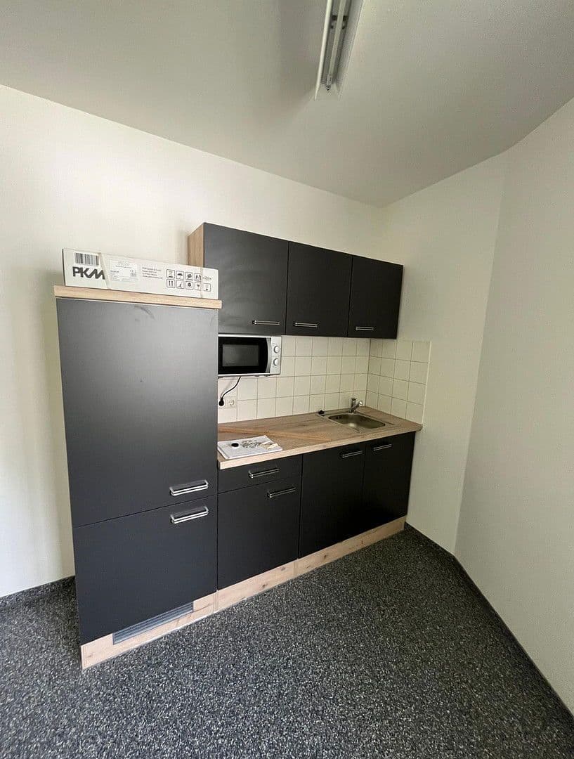 Prenájom nebytového priestoru 562 m², Rudolf-Diesel-Straße 4, Freising, Bavorsko Prenájom nebytového priestoru 562 m², Rudolf-Diesel-Straße 4, Freising, Bavorsko