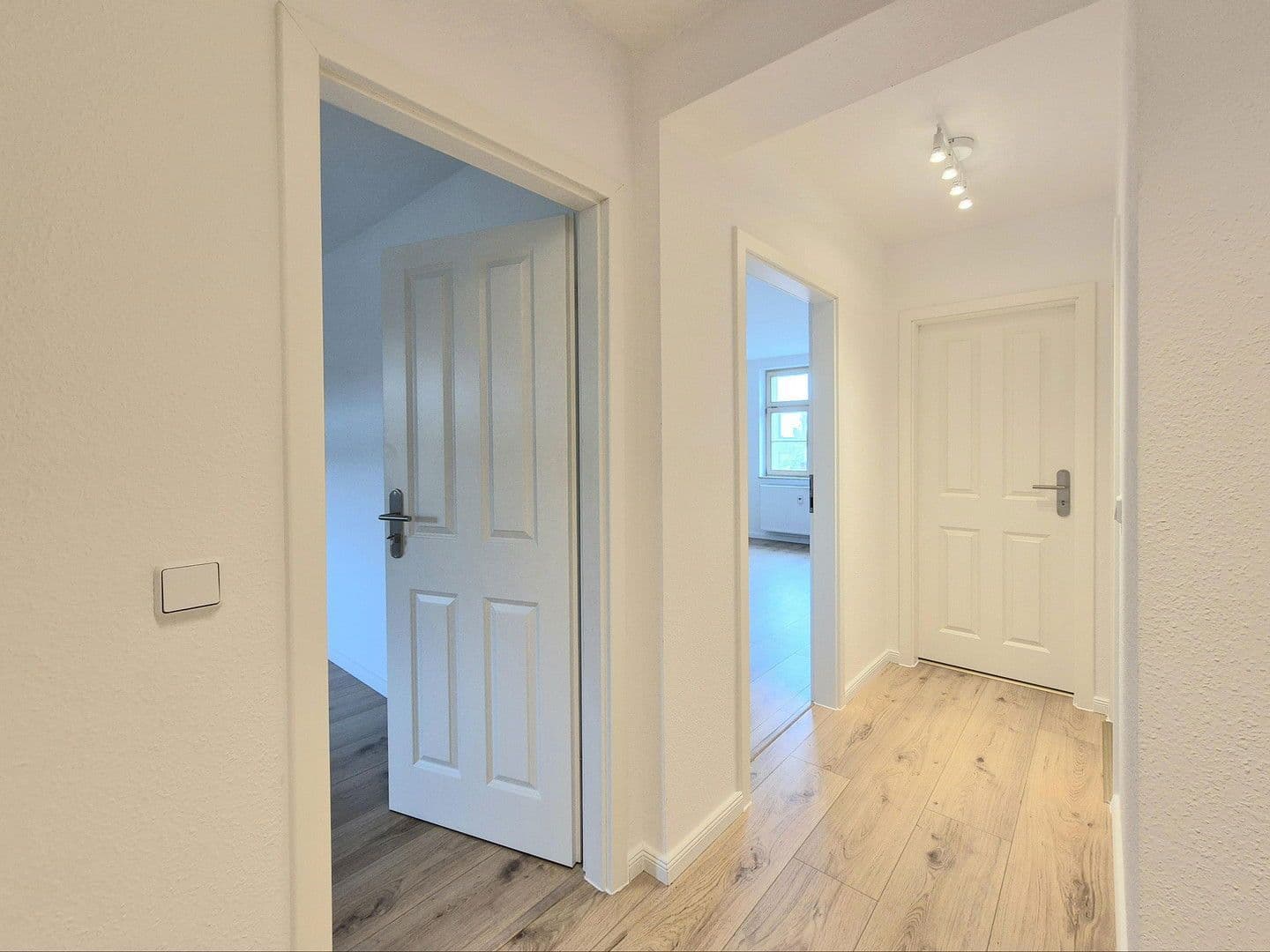 Predaj bytu 3-izbový 59 m², Zerbster Strasse 13, Leipzig, Sasko Predaj bytu 3-izbový 59 m², Zerbster Strasse 13, Leipzig, Sasko