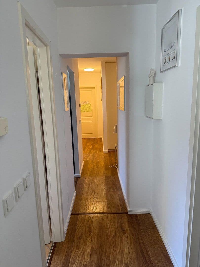 Predaj bytu 4-izbový 115 m², Berlin, Berlín Predaj bytu 4-izbový 115 m², Berlin, Berlín