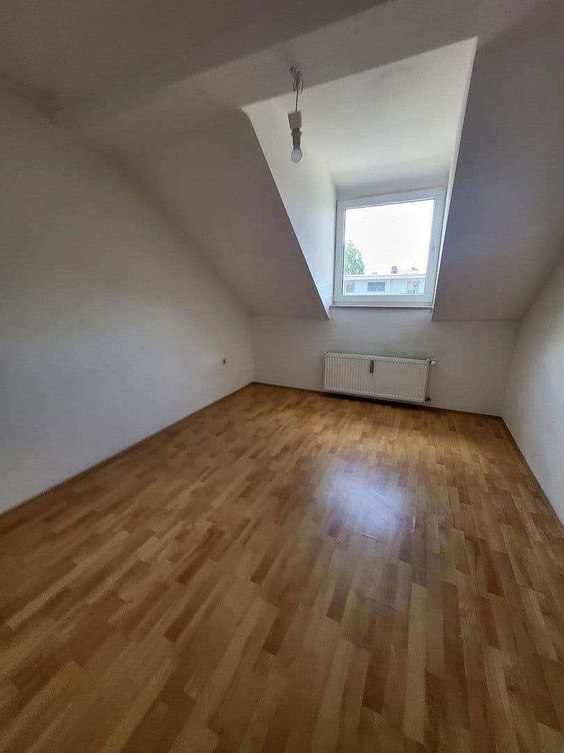 Prenájom bytu 4-izbový 115 m², Von Oven Str. 4, Gelsenkirchen, Severné Porýnie - Westfálsko Prenájom bytu 4-izbový 115 m², Von Oven Str. 4, Gelsenkirchen, Severné Porýnie - Westfálsko